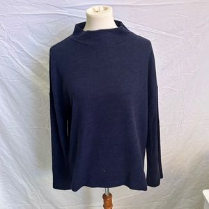 NWT Ann Taylor Mock Neck Wide Sleeve Top in Navy